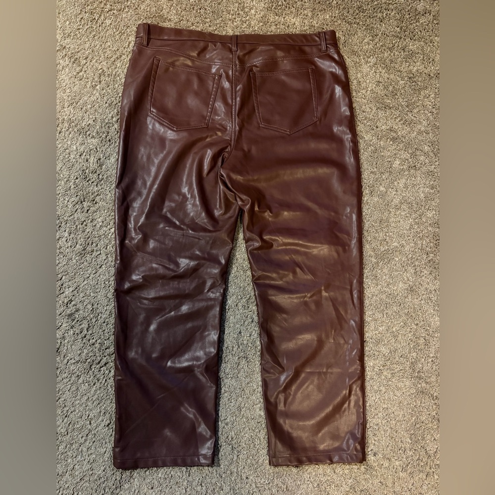 Abercrombie Fitch 90s High Rise Curve Love Faux Leather Pants Womens 20s - Picture 9 of 9